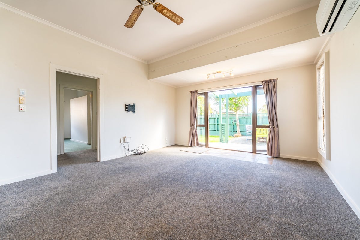 38 Raymond Street, West End, Timaru - Carousel 2