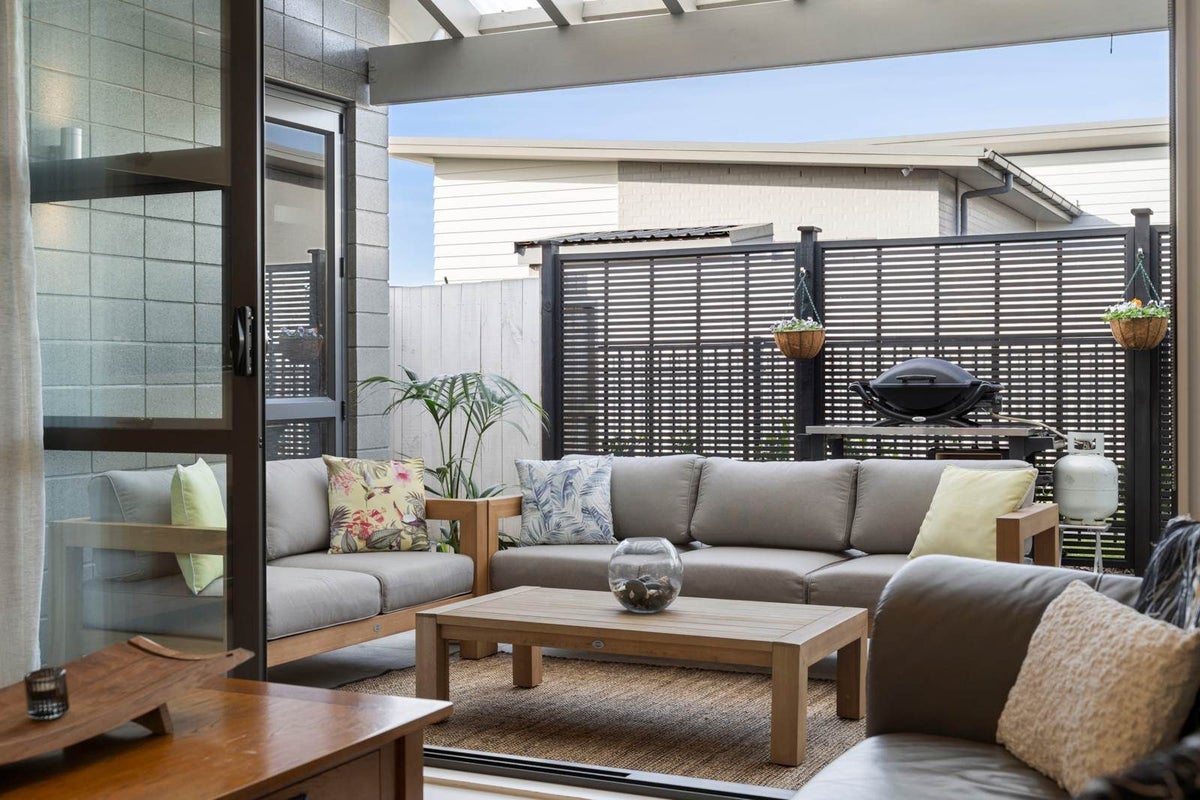35 Doidge Street, Beachlands, Auckland - Carousel 1