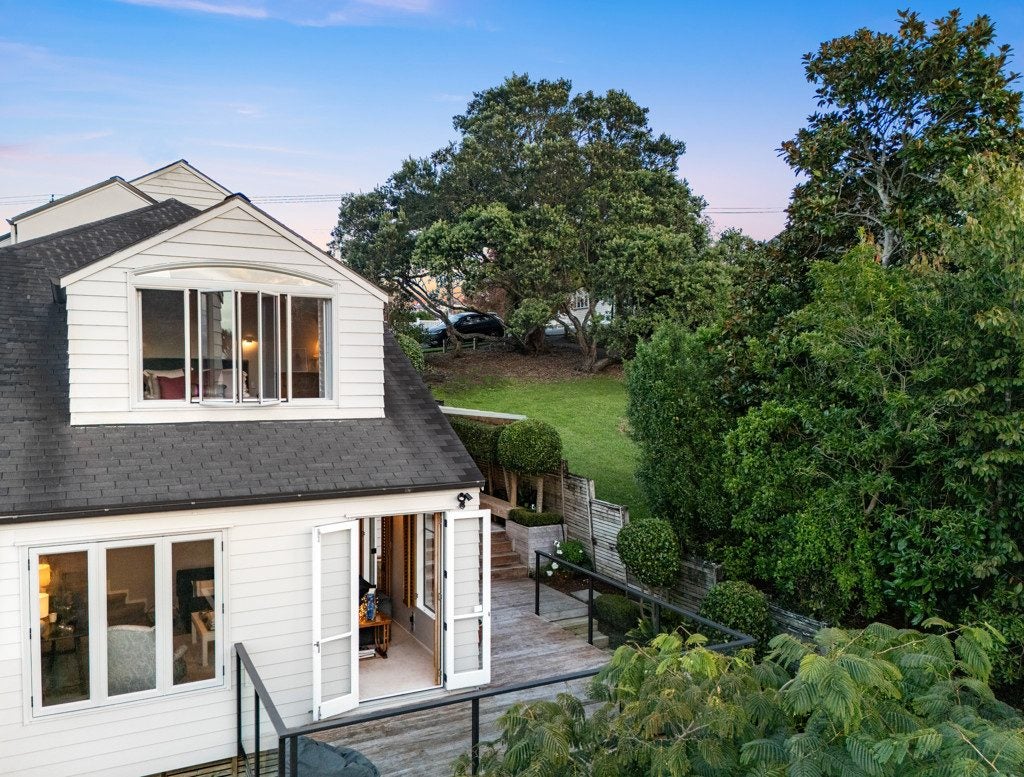 136A Bassett Road, Remuera, Auckland - Carousel 2