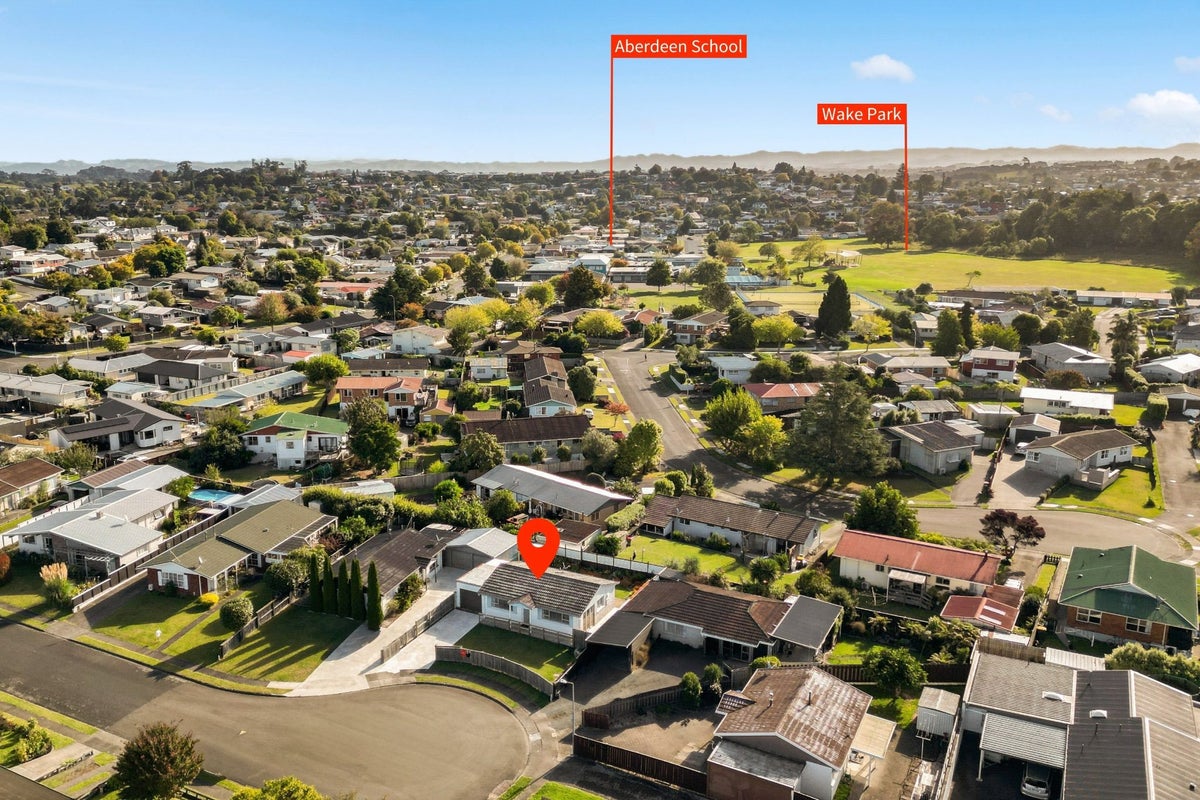 13B Sandalwood Drive, Dinsdale, Hamilton - Carousel 15