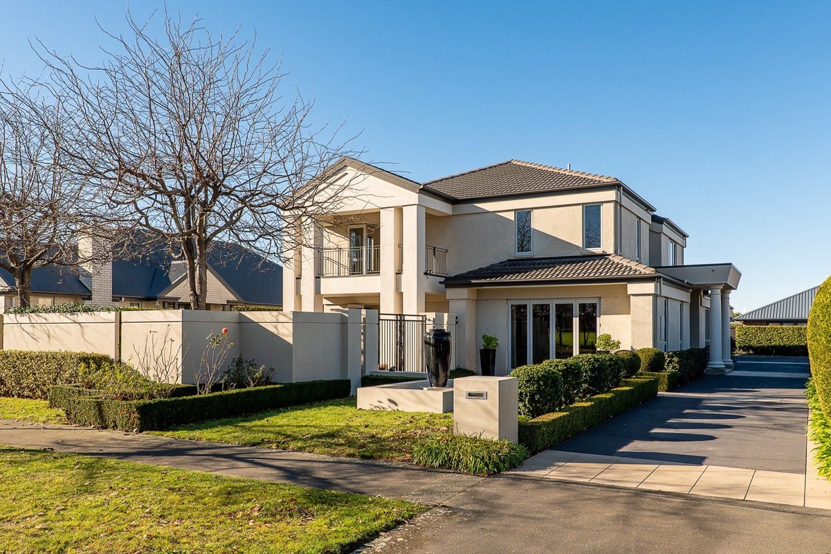 29 Skyedale Drive, Harewood, Christchurch - Carousel 1