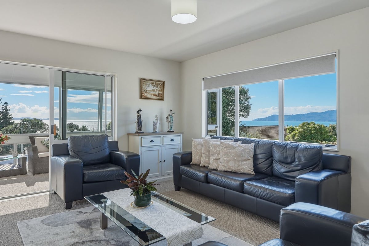 39 Stratford Drive, Cable Bay, Cable Bay - Carousel 2