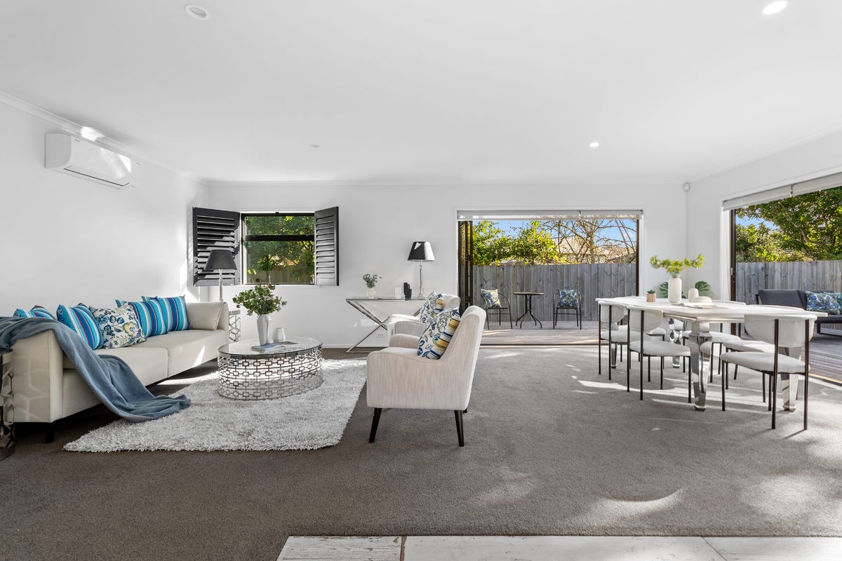 27A Lillian Place, Orewa, Orewa - Carousel 28