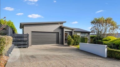5 Woolshed Lane, Pukekohe, Pukekohe - Carousel 1