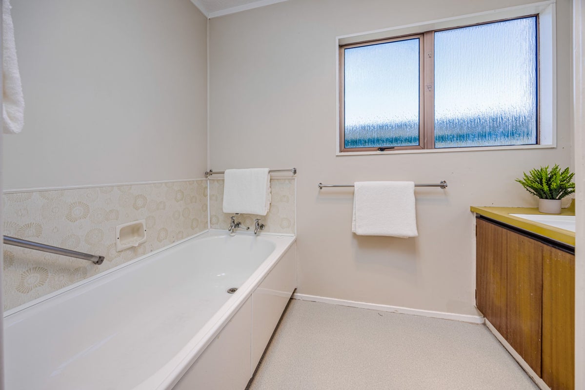 3/16 Settlement Road, Papakura, Auckland - Carousel 11