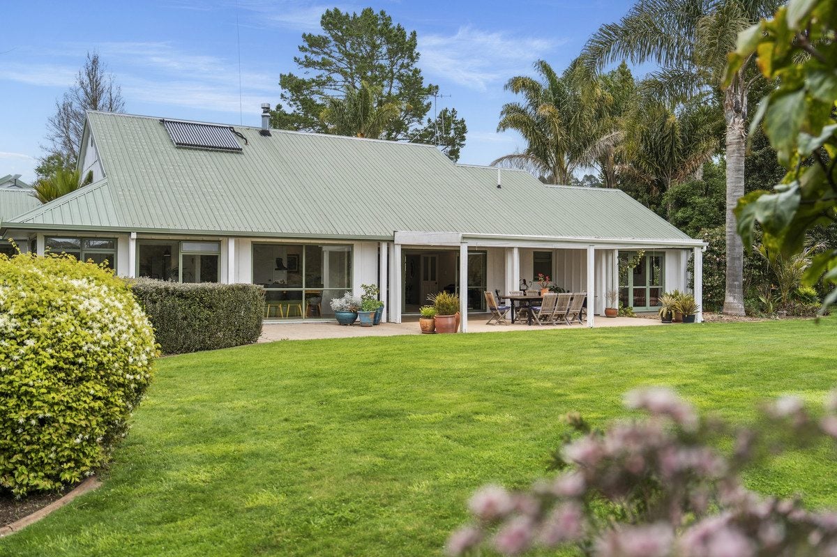 40 Walden Lane, Minden, Tauranga - Carousel 1