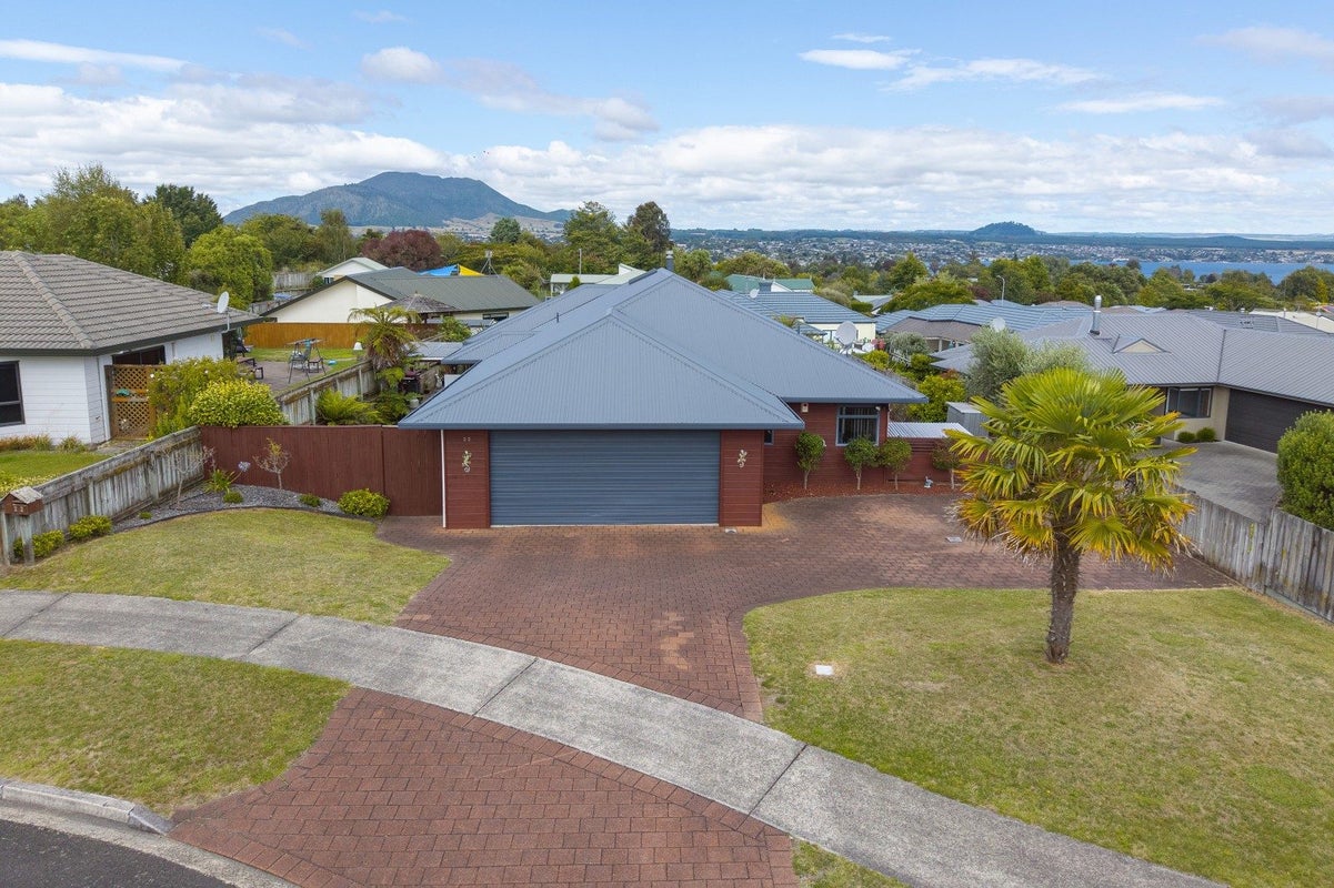 22 The Grove, Nukuhau, Taupo - Carousel 2