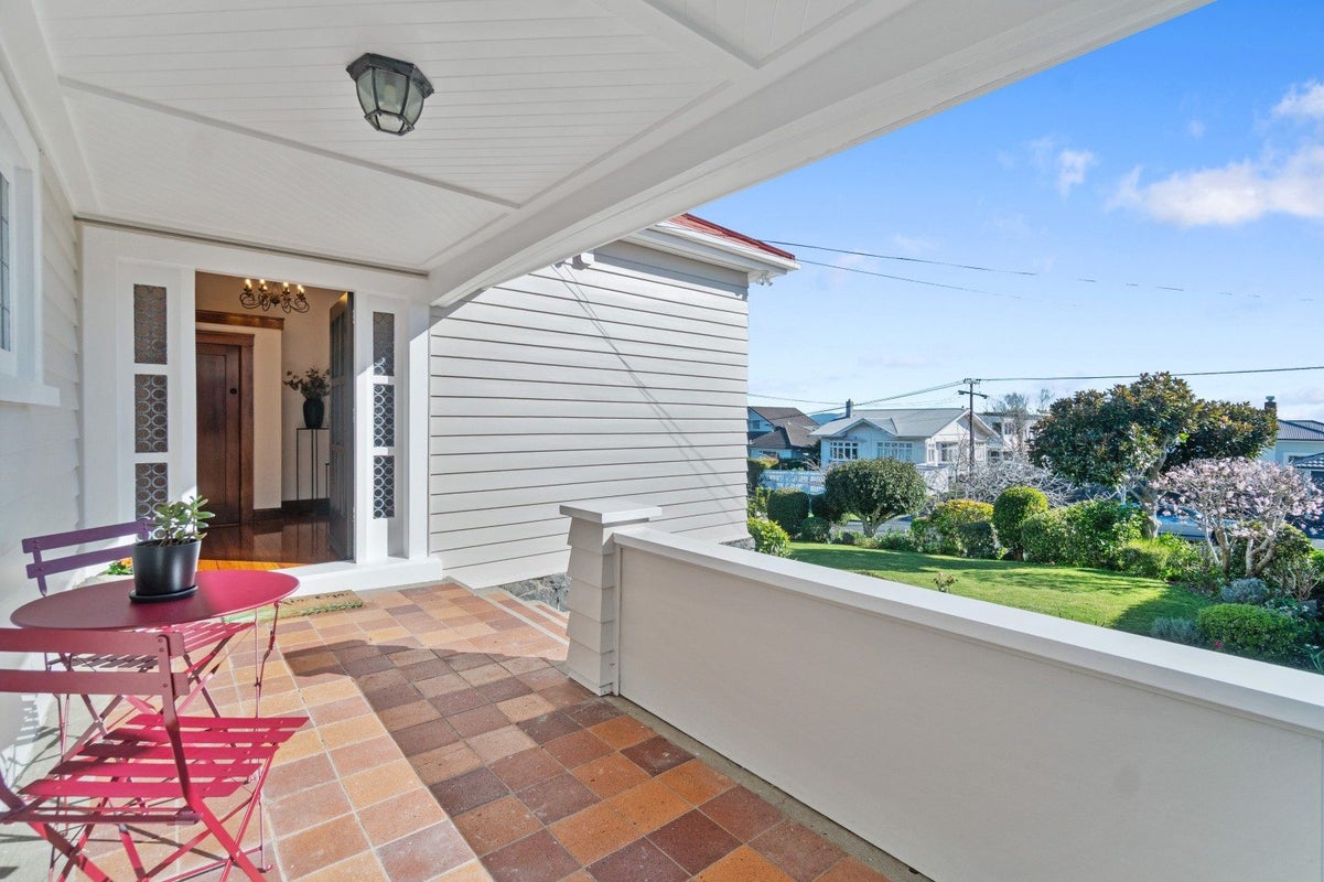 24 Ferryhill Road, Epsom, Auckland - Carousel 2
