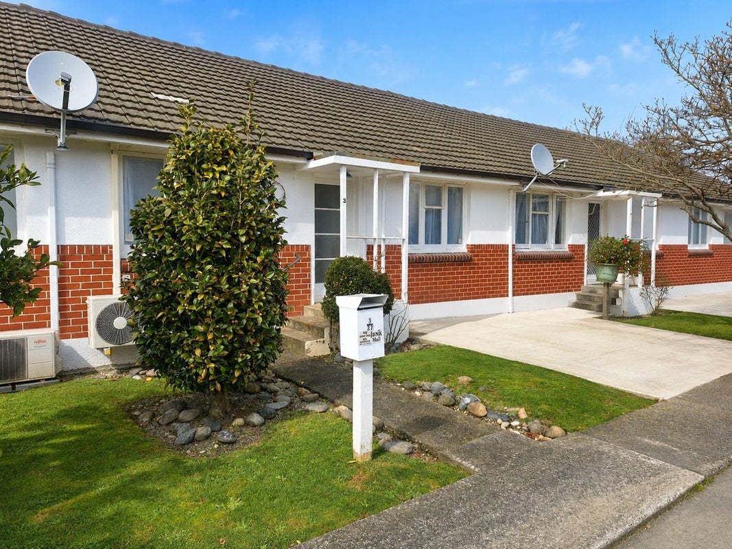 3/21 Totara Street, Trentham, Upper Hutt - Carousel 2