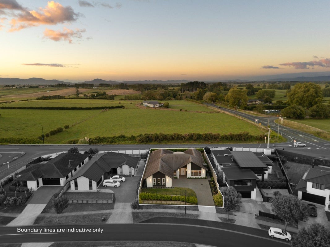 5 Kapua Crescent, Rototuna North, Hamilton - Carousel 2