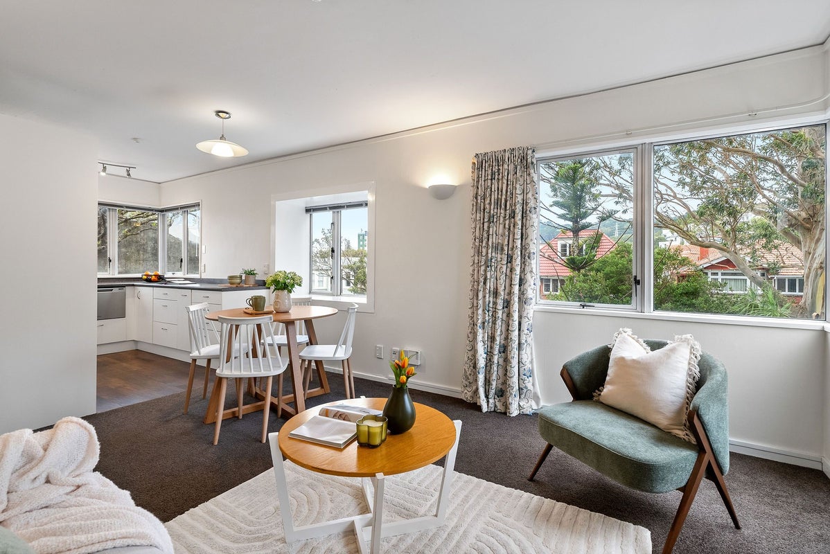 202/140 Abel Smith Street, Te Aro, Wellington - Carousel 1