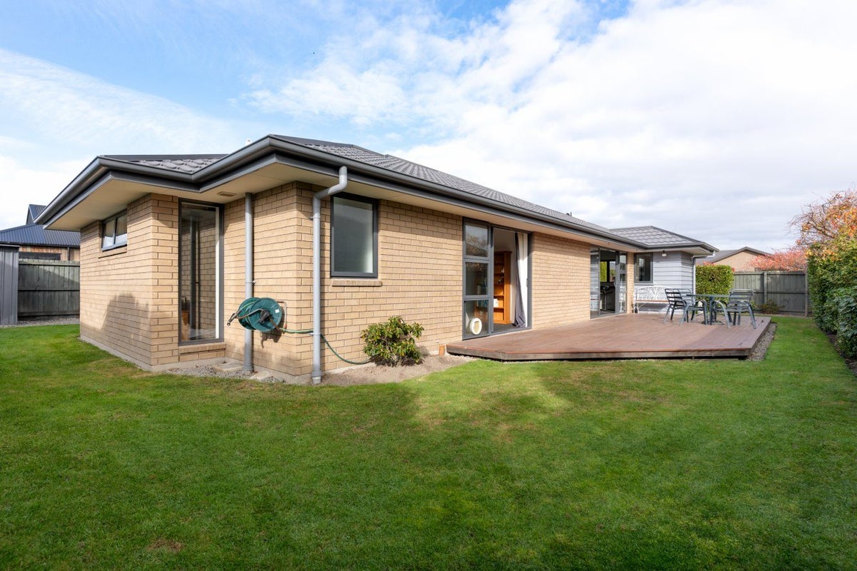 28 Bradwell Crescent, Halswell, Christchurch - Carousel 24