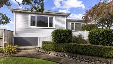 53 Woodland Road, Johnsonville, Wellington - Carousel 1