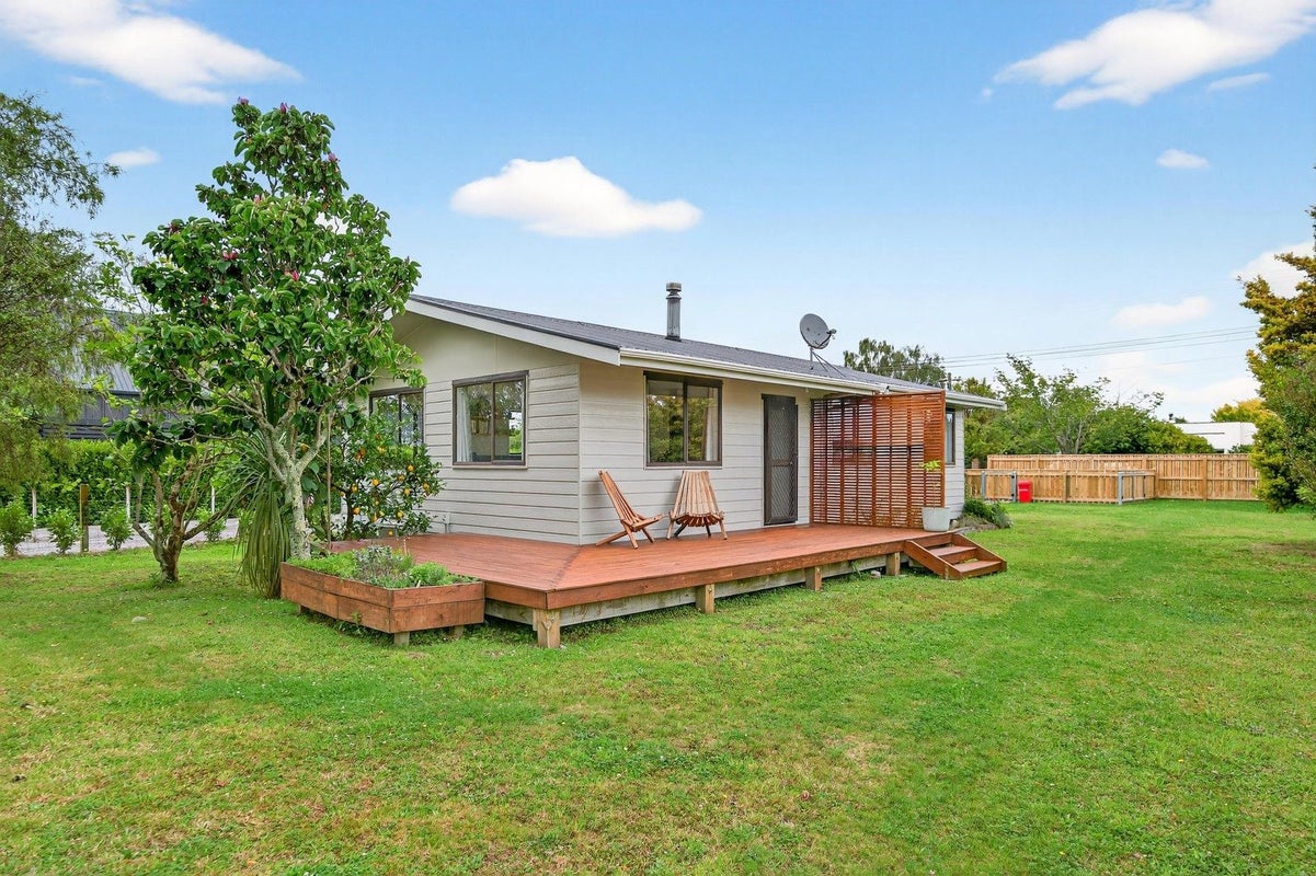 43 Jellicoe Street, Greytown - Carousel 1
