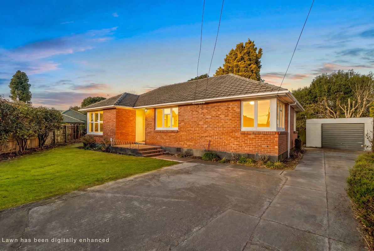 5 Sealy Place, Bryndwr, Christchurch - Carousel 1