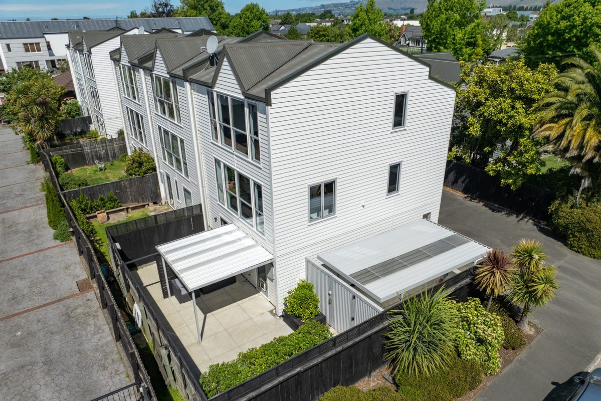 1/86 Springfield Road, St Albans, Christchurch - Carousel 2