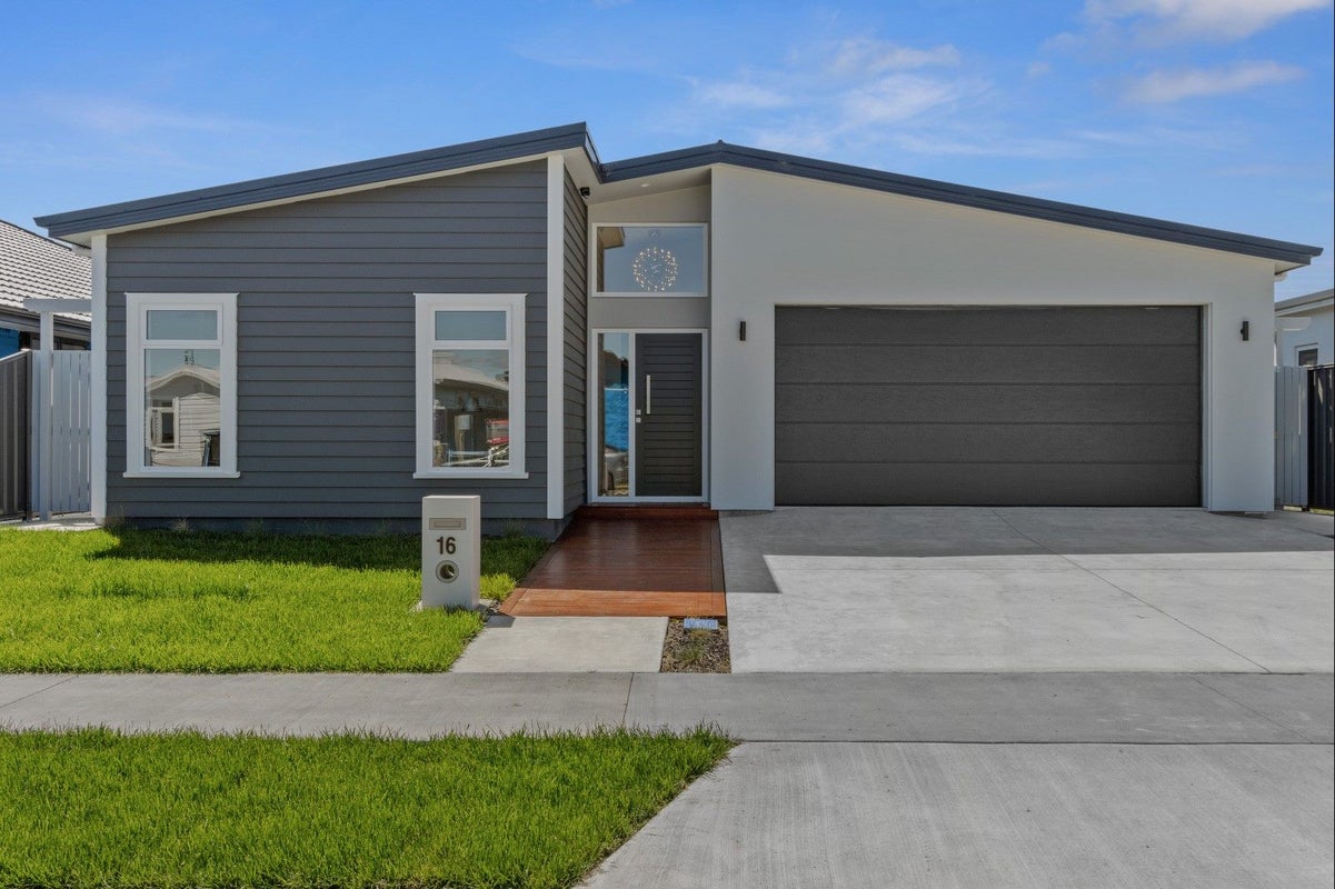 16 Ruapehu Road, Poraiti, Napier - Carousel 2