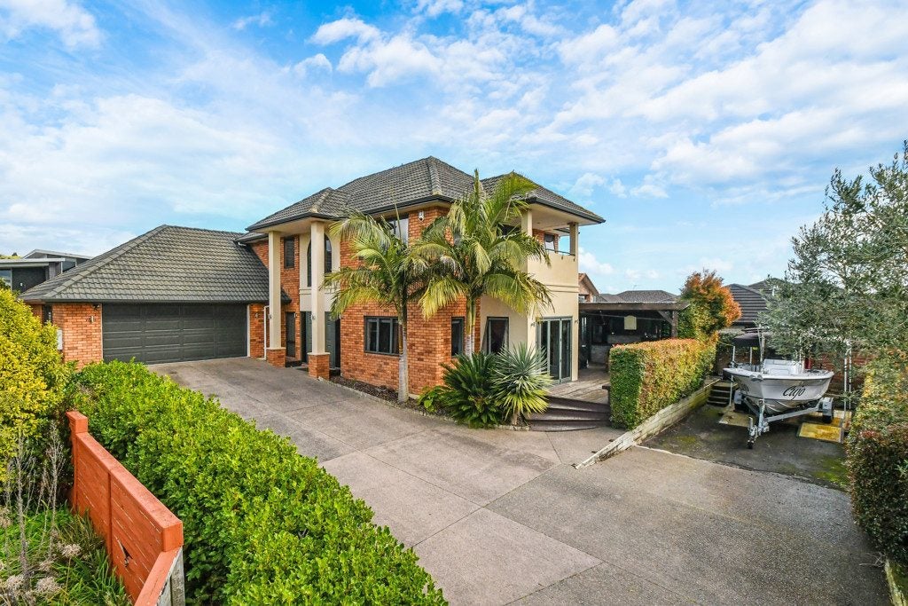 27 Premila Drive, Pukekohe, Pukekohe - Carousel 2