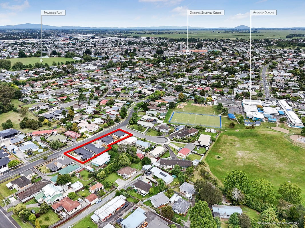 4/10 Michael Avenue, Dinsdale, Hamilton - Carousel 10