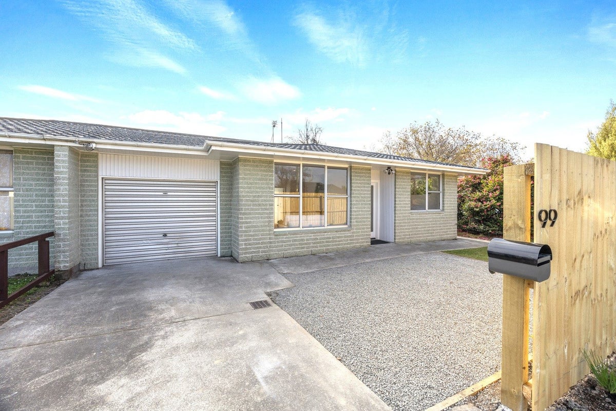 2/99 Briggs Road, Shirley, Christchurch - Carousel 2