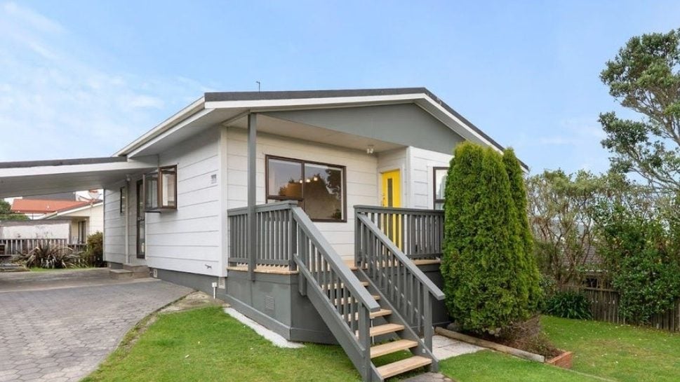 35B Woodridge Drive, Woodridge, Wellington - Carousel 1