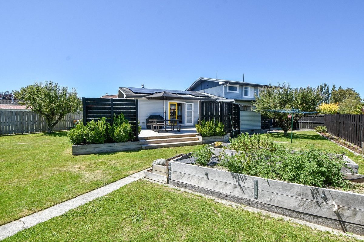 10 Fairbrother Street, Carterton, Carterton - Carousel 1