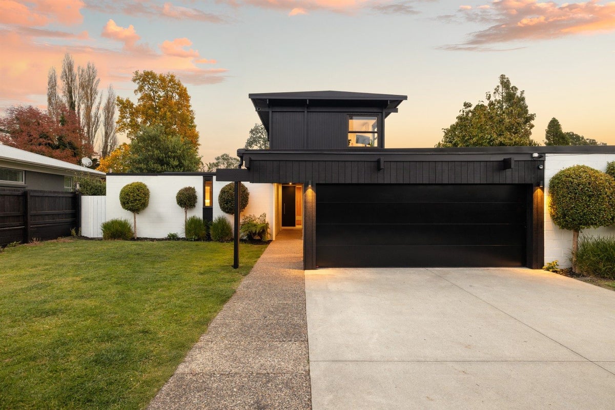 10 Wymer Terrace, Chartwell, Hamilton - Carousel 1