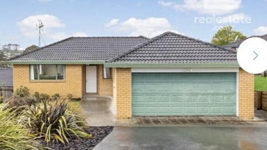 4 Jever Place, Massey, Auckland - Carousel 1