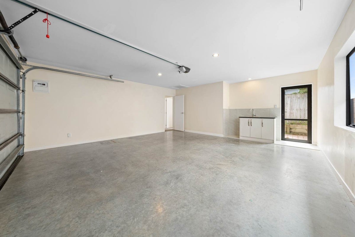 29B Edgewater Drive, Pakuranga, Auckland - Carousel 17