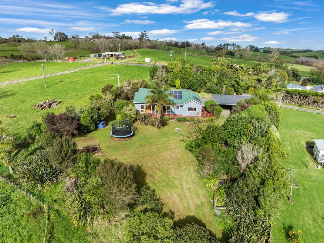 475 Tauraroa Road, Whangarei - Carousel 2