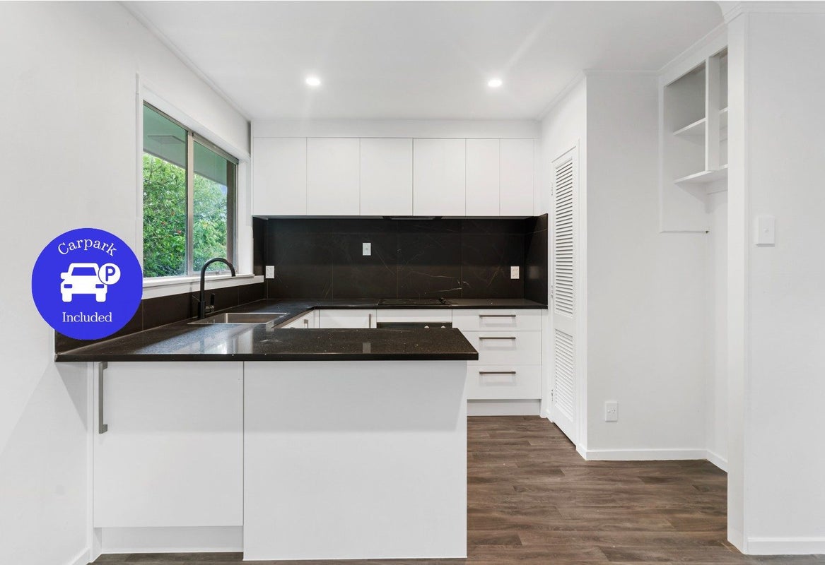 5/6 Kakariki Avenue, Mount Eden, Auckland - Carousel 1
