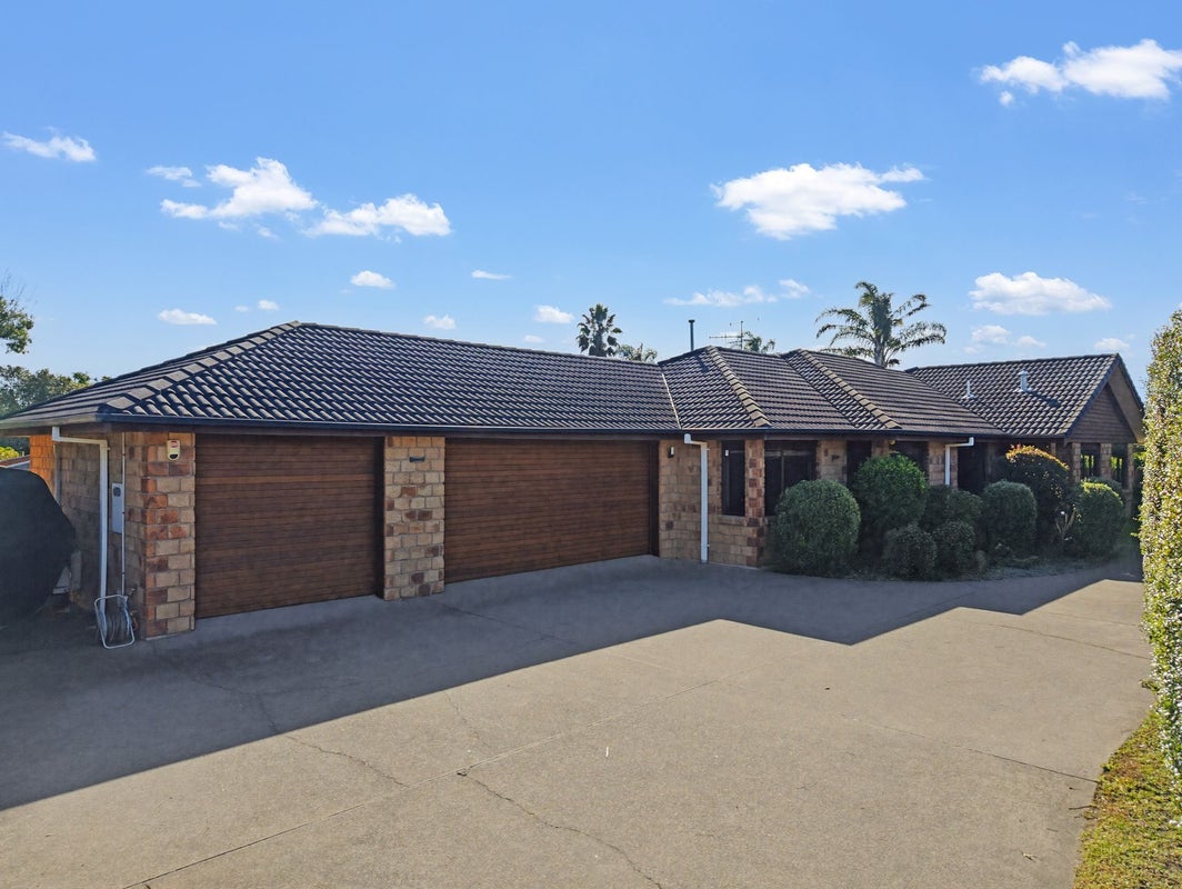 16 Tierra Place, Papamoa Beach, Papamoa - Carousel 1