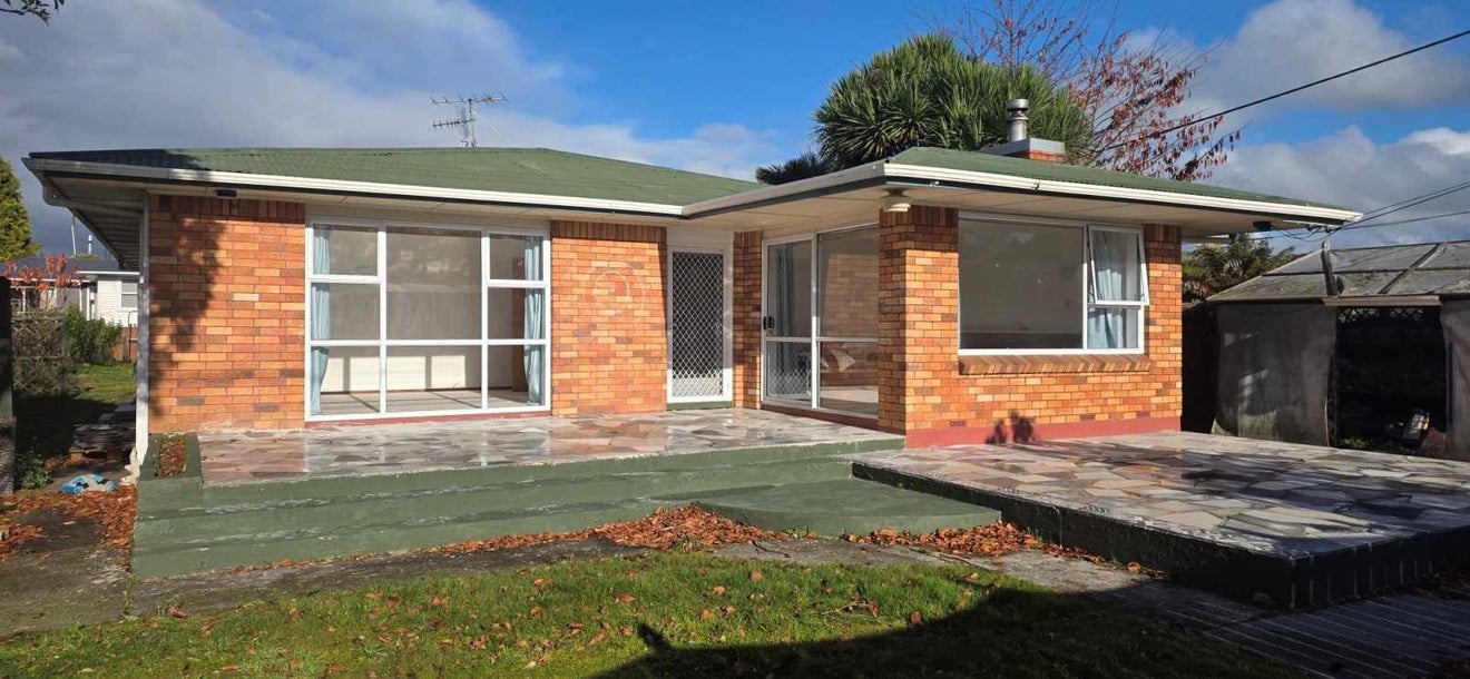 252 Malfroy Road, Utuhina, Rotorua - Carousel 1