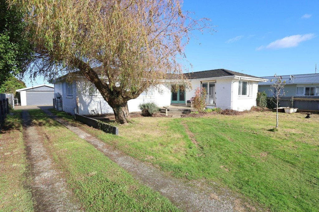 53 Dudley Street, Grasmere, Invercargill - Carousel 1