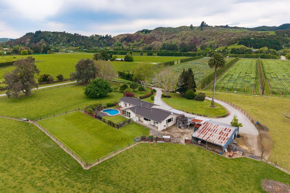 33 Caesar Road, Ormond, Gisborne - Carousel 2