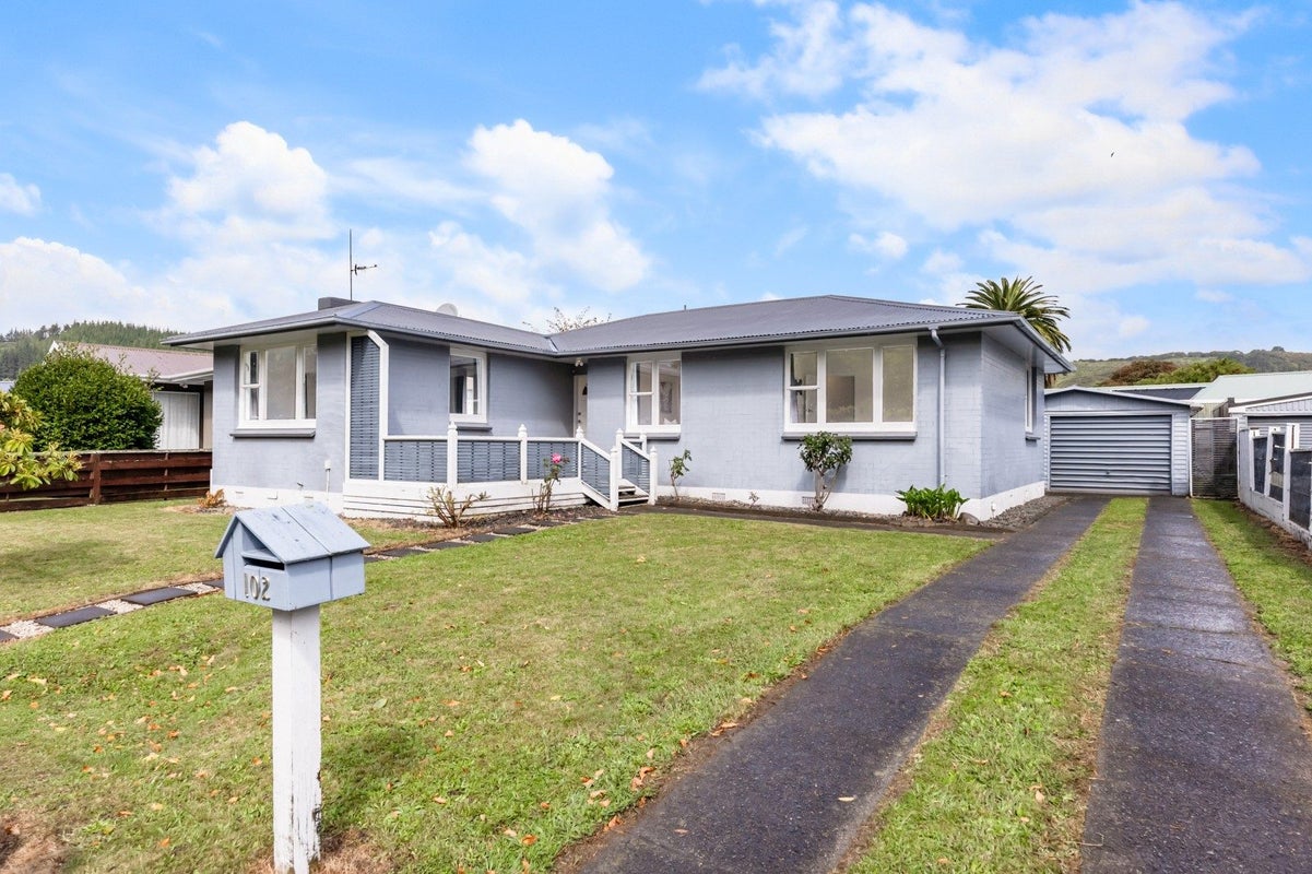 102 Clouston Park Road, Clouston Park, Upper Hutt - Carousel 2