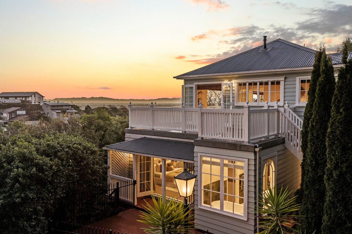 77 Valley Road, Cashmere, Christchurch - Carousel 34