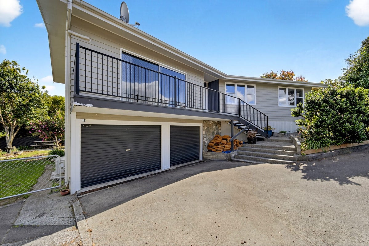 10 Tawa Street, Lansdowne, Masterton - Carousel 2