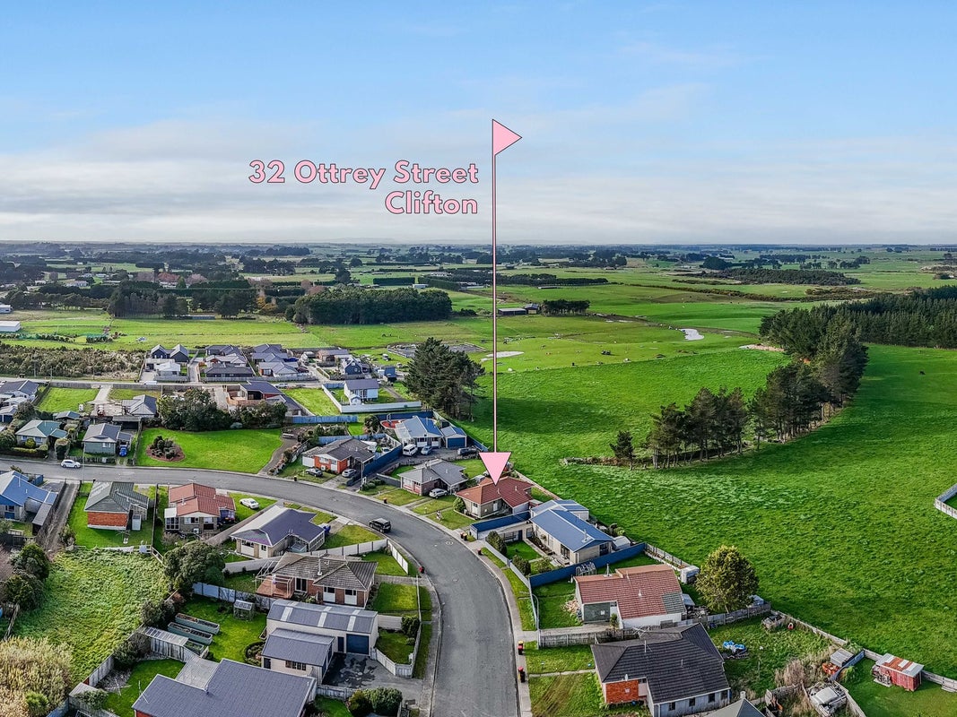32 Ottrey Street, Clifton, Invercargill - Carousel 35