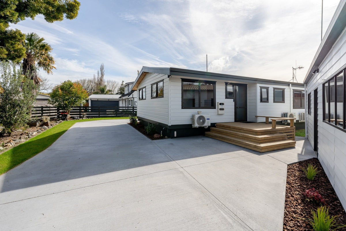 7 McKain Place, Fitzroy, Hamilton - Carousel 1