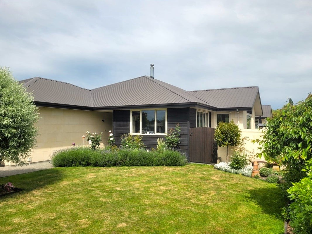 8 Hewlings Place, Temuka, Temuka - Carousel 24