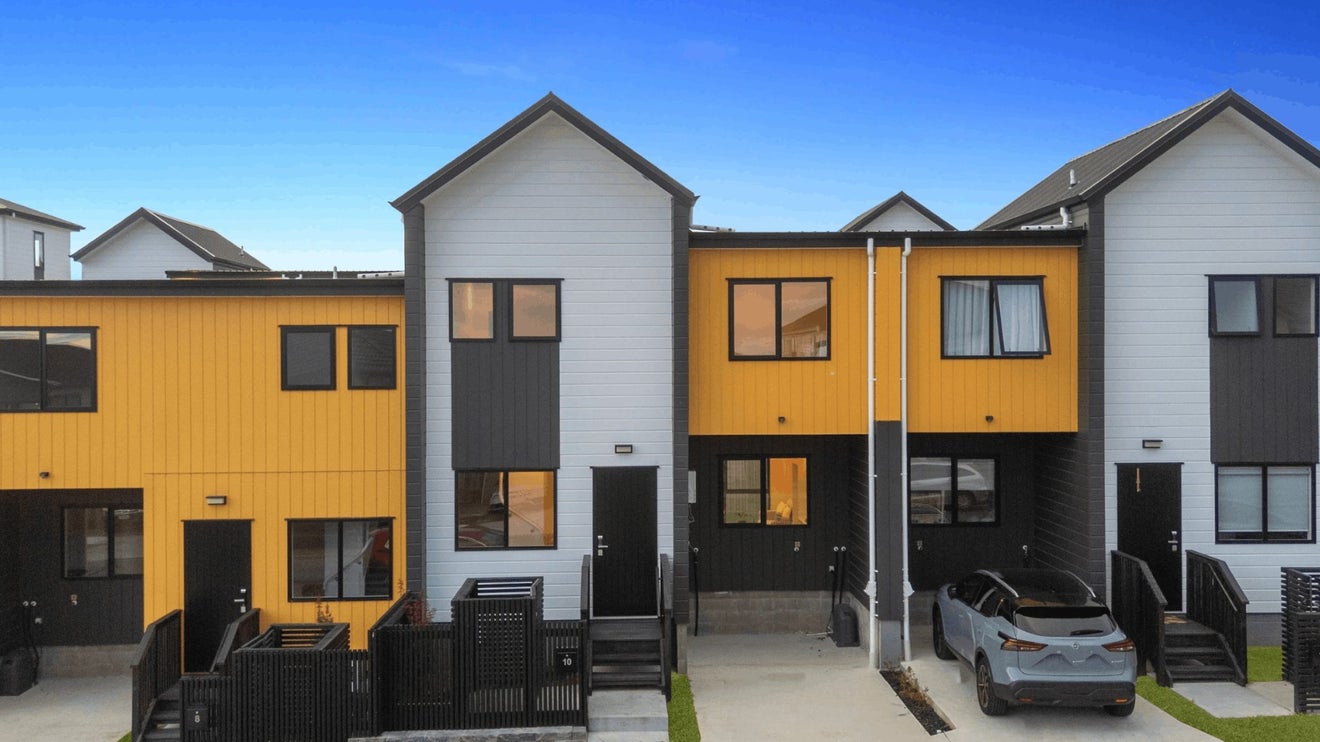 20 Hera Street, Flat Bush, Auckland - Carousel 1