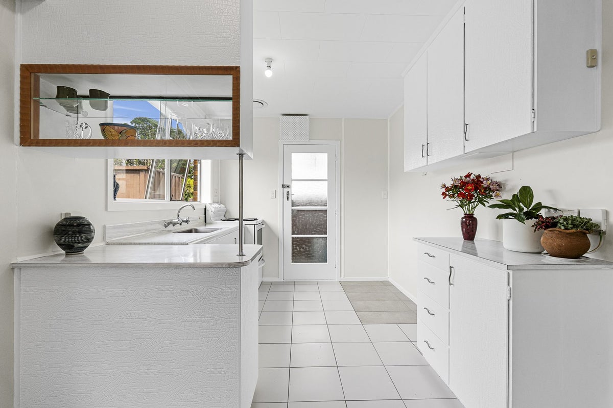 28B Pendarves Street, New Plymouth, New Plymouth - Carousel 2