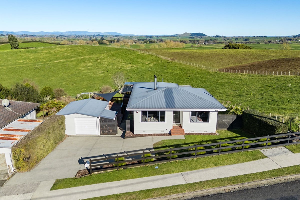 1925 Rewi Street, Te Awamutu, Te Awamutu - Carousel 2