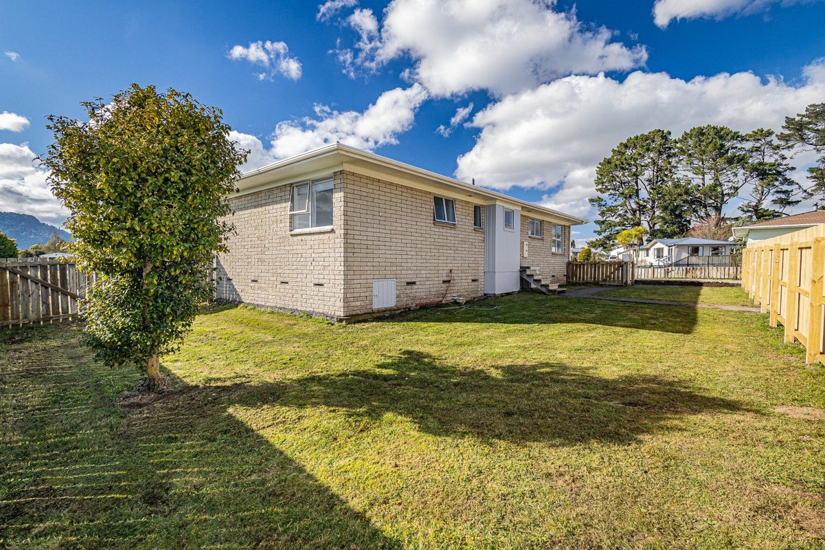 10 Karamu Place, Ohakune, Ohakune - Carousel 1