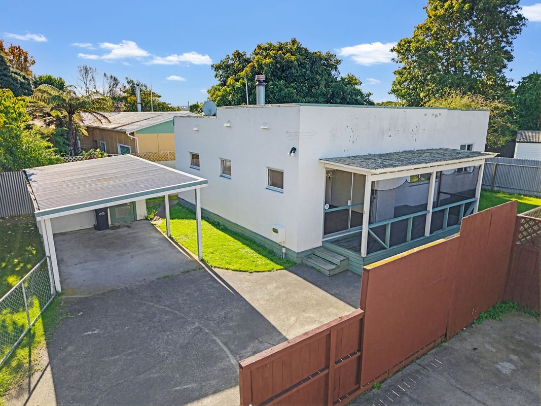 3/38 Wordsworth Crescent, Maraenui, Napier - Carousel 1