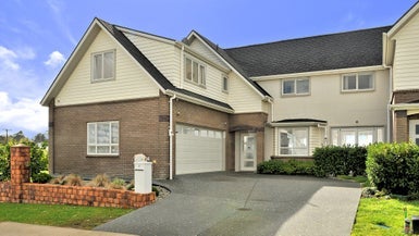 2 Hatfield Place, Albany Heights, Auckland - Carousel 1