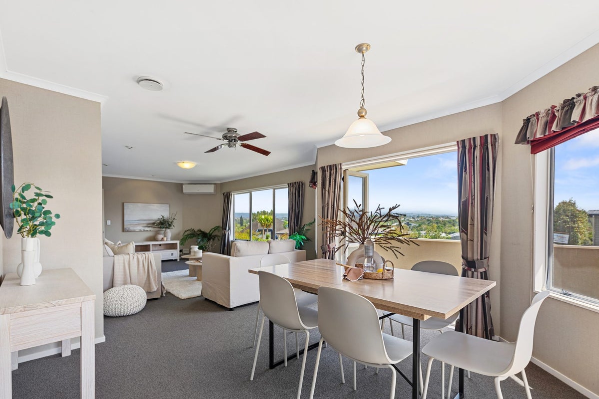 44 Sapphire Drive, Hairini, Tauranga - Carousel 1