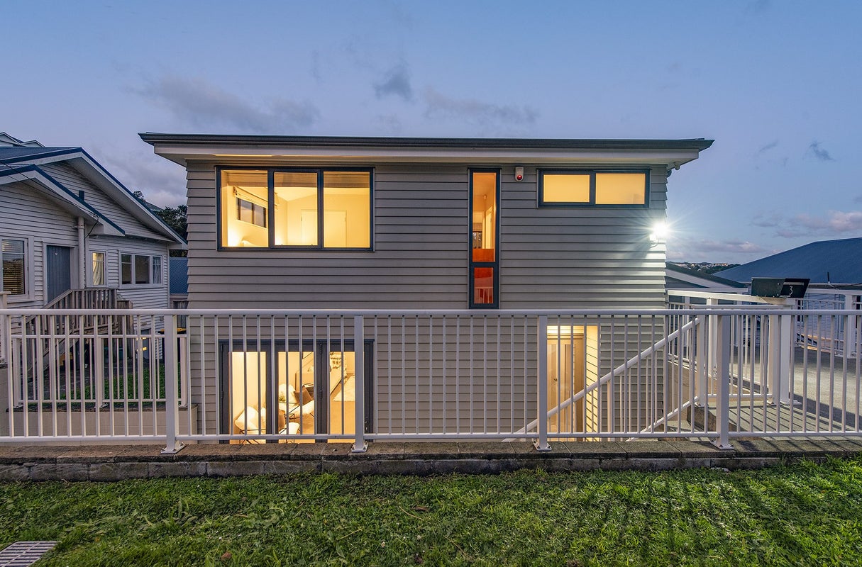3 Hinau Road, Hataitai, Wellington - Carousel 16