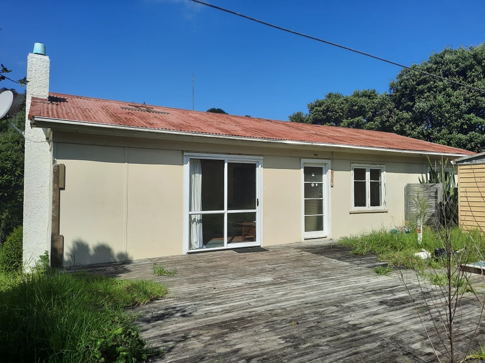 4 Oha Street, Mokau - Carousel 1